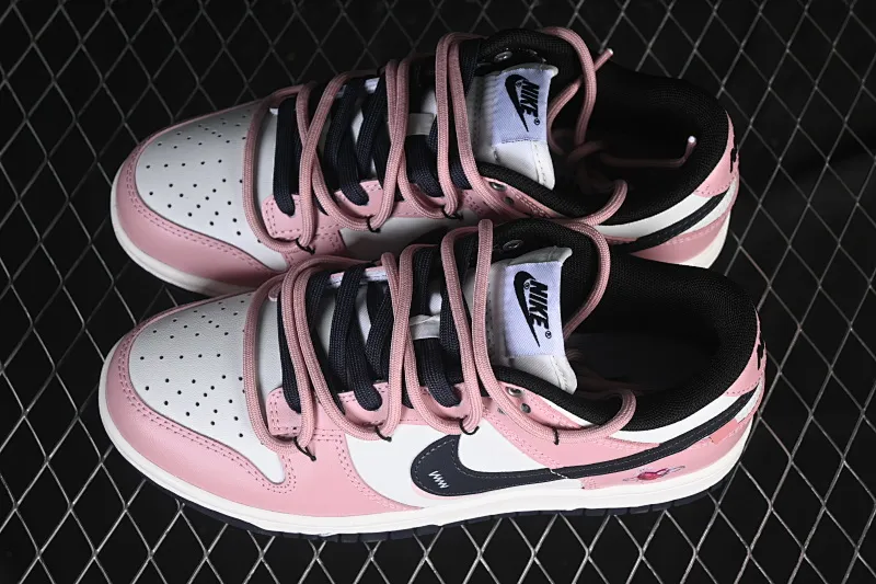 All categories Nk SB Dunk Series Nk SB Dunk Low High-end customized low-top sneakers Nike SB Dunk Low Valentine's Day strap Anniversary high-end customized low-top casual sneakers PB0510-055